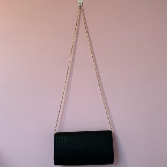 Clutch/Purse Convertible bag. - Picture 2 of 4